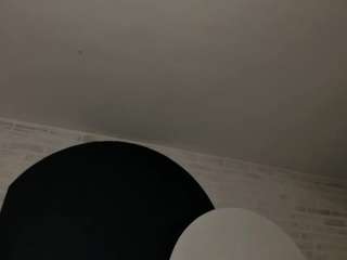 lili-acosta webcam model