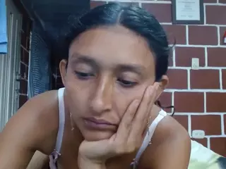 rapunzel5's Live Sex Cam Show