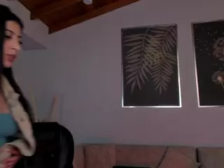 LianneRougue's Live Sex Cam Show