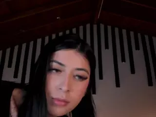 LianneRougue's Live Sex Cam Show