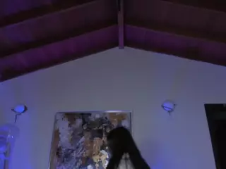 LianneRougue's Live Sex Cam Show