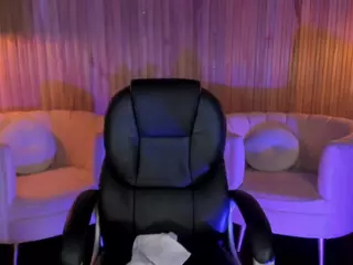 LianneRougue's Live Sex Cam Show