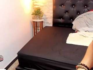 big-bbw Live Webcam on CamSoda