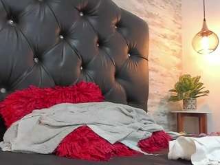 big-bbw Live Webcam on CamSoda
