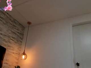 BIG BBW live cam preview