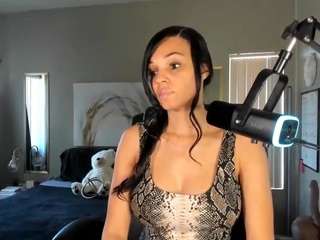 Myonna The Cum 