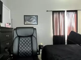 Myonna The Cum God's Live Sex Cam Show