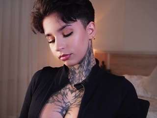  alicee-love chat room