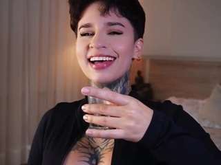  alicee-love chat room