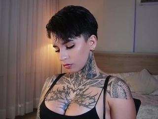  alicee-love chat room