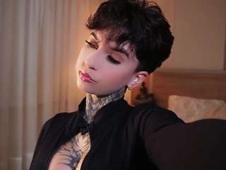  alicee-love chat room