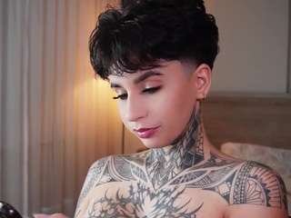 alicee-love Live Webcam on CamSoda