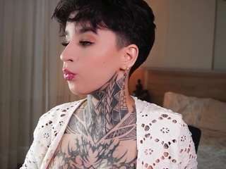  alicee-love chat room