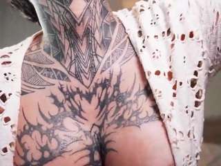 alicee-love Live Webcam on CamSoda