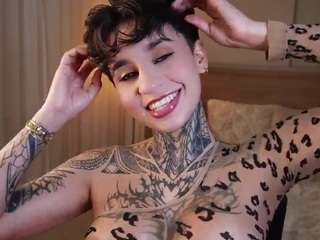 alicee-love webcam