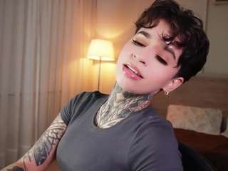 alicee-love chat room