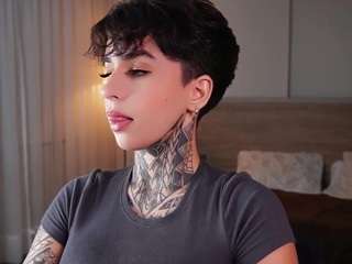 alicee-love Live Webcam on CamSoda