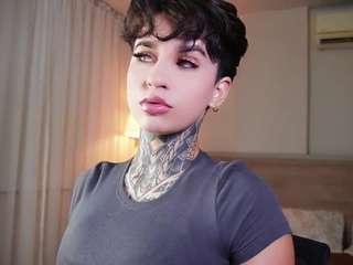  alicee-love chat room