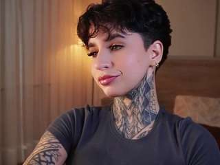  alicee-love chat room