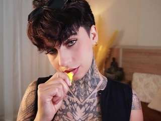  alicee-love chat room