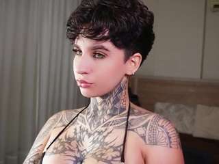 alicee-love webcam