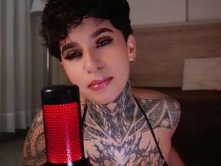 alicee-love Live Webcam on CamSoda
