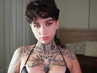  alicee-love chat room