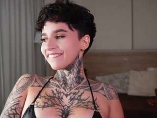  alicee-love chat room