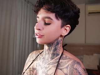  alicee-love chat room