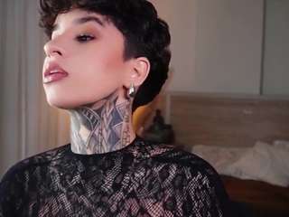 alicee-love chat room