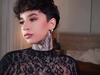  alicee-love chat room