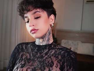  alicee-love chat room