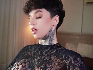  alicee-love chat room