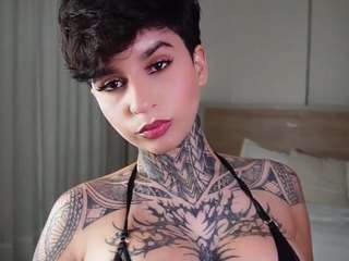  alicee-love chat room