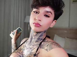  alicee-love chat room