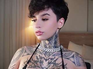 alicee-love Live Webcam on CamSoda