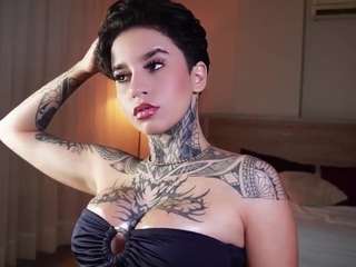 alicee-love Live Webcam on CamSoda