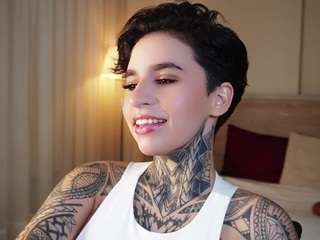  alicee-love chat room