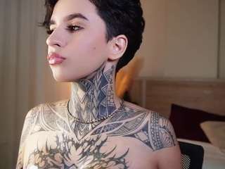 alicee-love Live Webcam on CamSoda