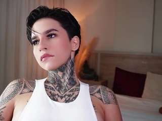  alicee-love chat room