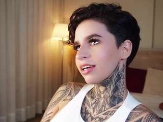 alicee-love chat room