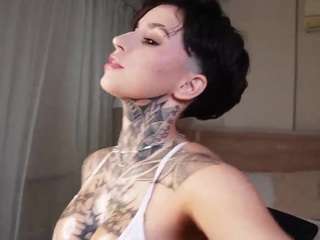  alicee-love chat room