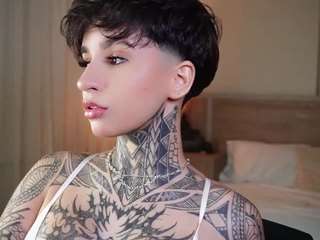 alicee-love Live Webcam on CamSoda