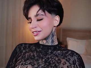  alicee-love chat room