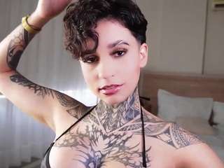  alicee-love chat room