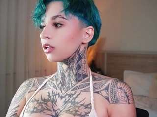  alicee-love chat room