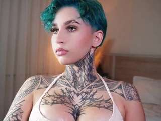 alicee-love Live Webcam on CamSoda