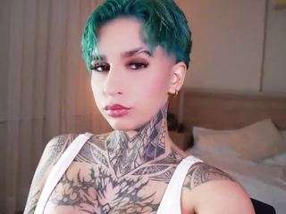 alicee-love Live Webcam on CamSoda