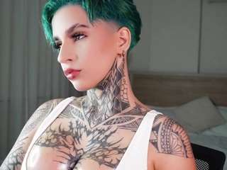 alicee-love Live Webcam on CamSoda