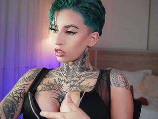 alicee-love chat room